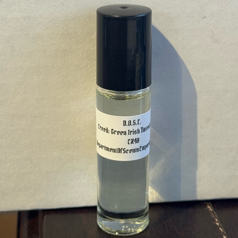 Green Tweed (M) Type Fragrance Oil 1/3 Oz Glass Roll-On Bottle